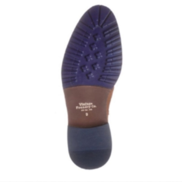 Vintage Foundry Co. The Antisana Chelsea Boot - Picture 5 of 5